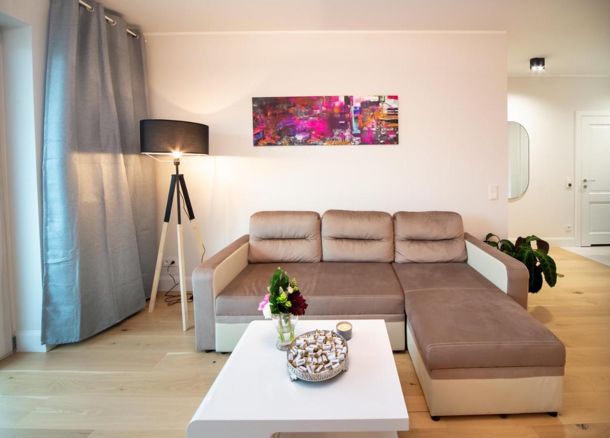 Maya'S Flats & Resorts - River View Gdansk Exterior photo